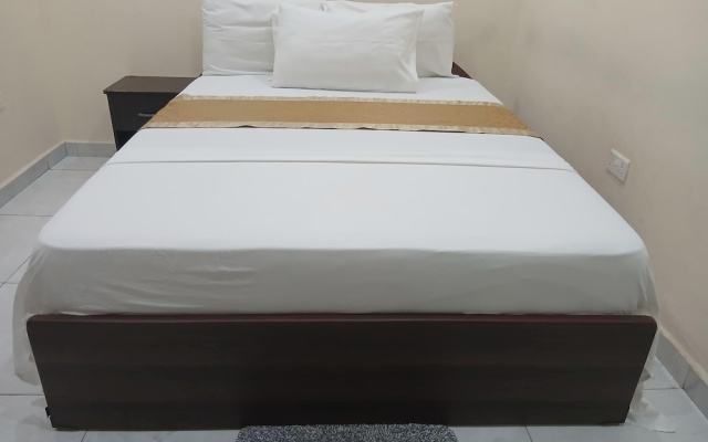 Bluefin Hotel