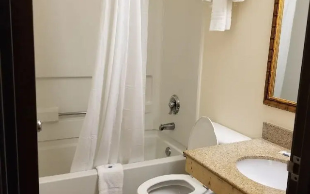 SureStay Hotel by Best Western Norfolk Little Creek