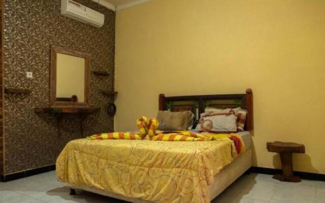 Sunrise Lodge & Lounge