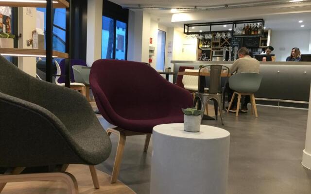 Campanile Paris - Clichy Centre