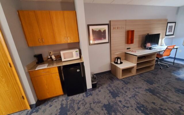 AmericInn Hotel & Suites Inver Grove Heights