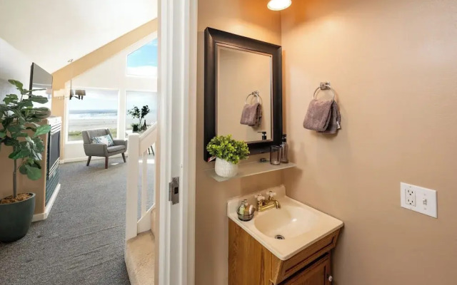 Seaside Oceanfront Inn