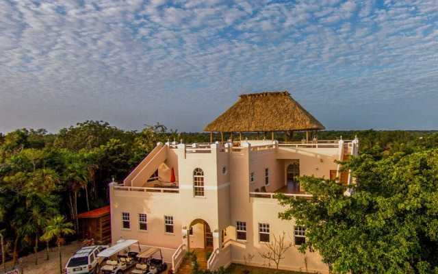 The Crimson Orchid Inn at Orchid Bay