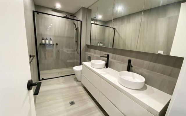 Stylish 3 Bedroom With Free Parking