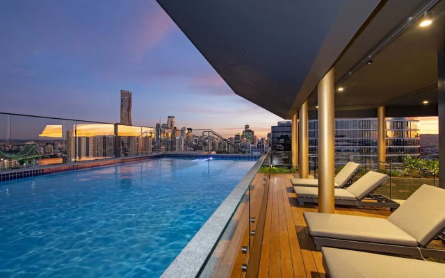 Fortitude Valley Apartments by CLLIX