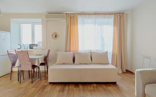 Апартаменты на улице Петра Ильичева 4