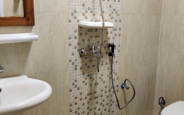 Smiles Stone Town Hotel