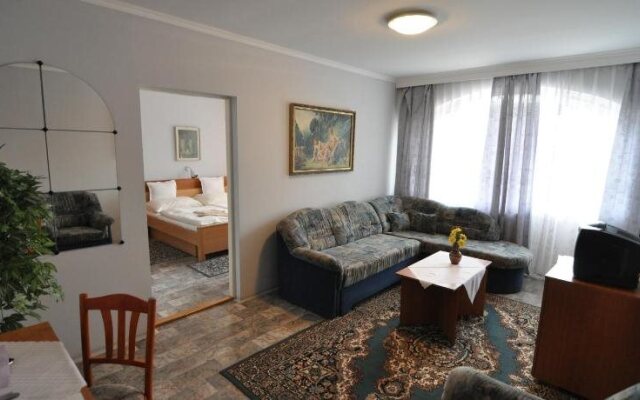 Hotel Átrium