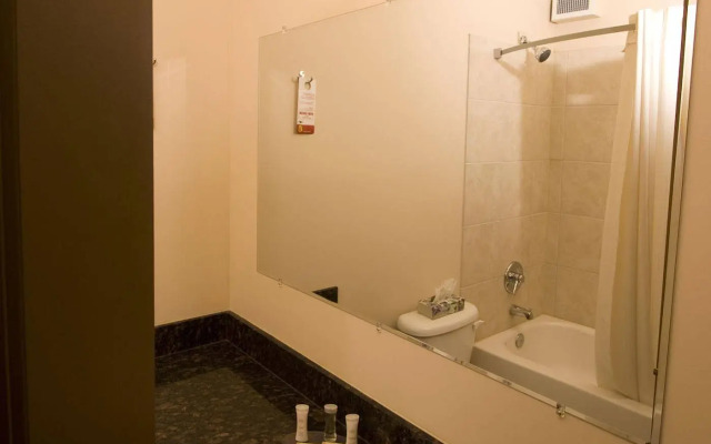 Lone Star Hotel
