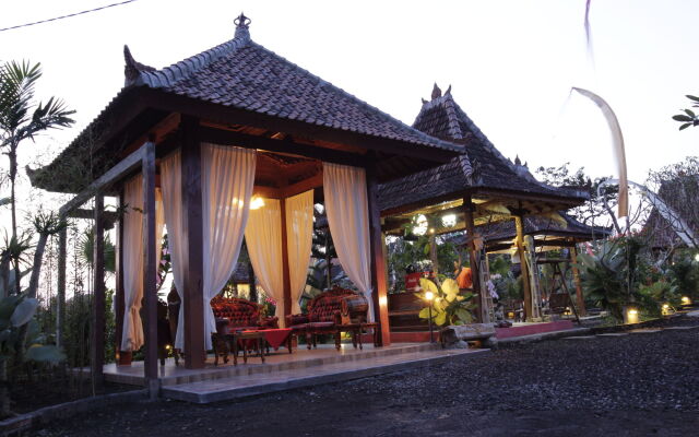 Kampoeng Joglo Abangan Villa Ubud