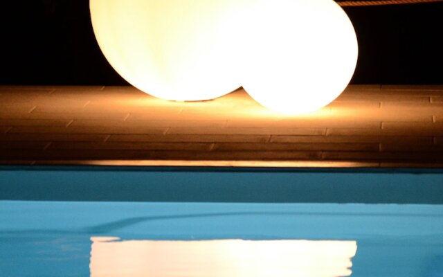 Hermoso Luxury Suites