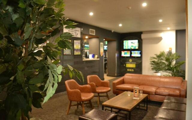 Garden Hotel