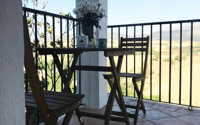 Salvatierra Guest House