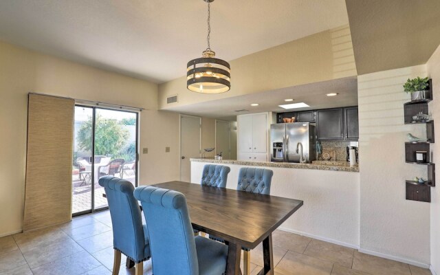 Sunny Tucson Townhome w/ Patio & Mountain Views!
