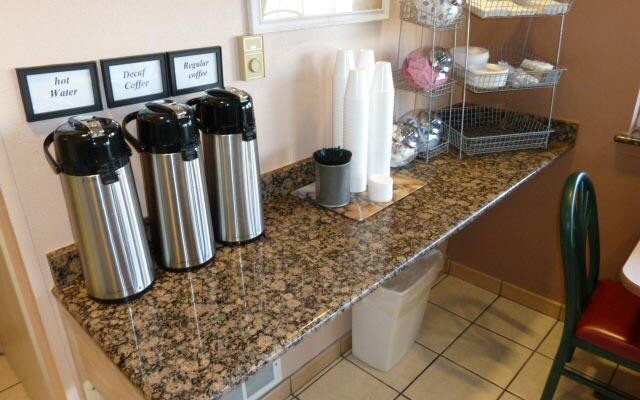 Super 8 Anthony/El Paso Area