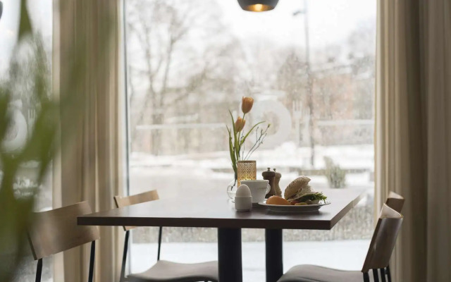 Best Western Hotel River C