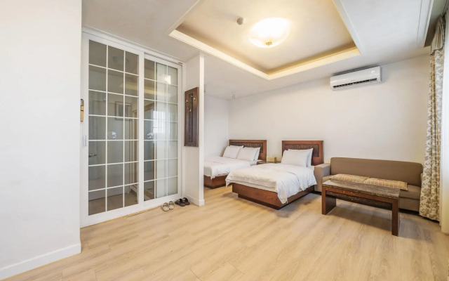 Seorak Hill Hotel