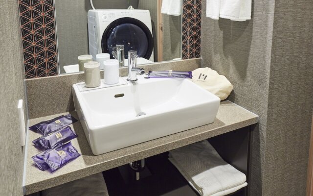 Section L Hatchobori