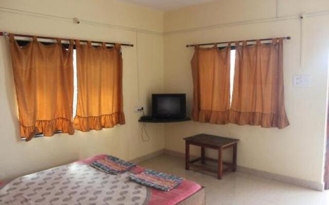 Sujit Guest House