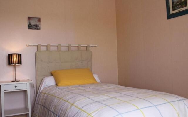 Gite Lerné, 4 pièces, 5 personnes - FR-1-381-486