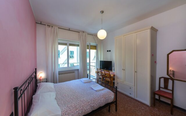 Lia Rooms 3