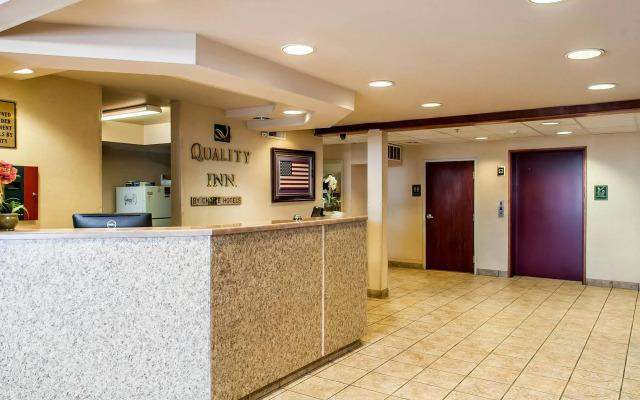 Baymont Inn by Wyndham Farmington