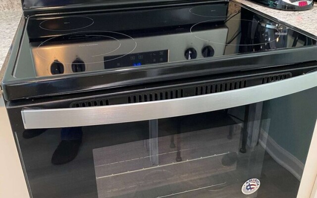 Country Living Patio Apartment in Town