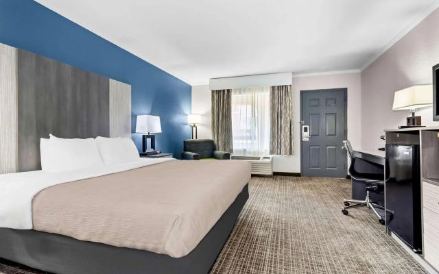 Quality Inn & Suites Florence Civic Center