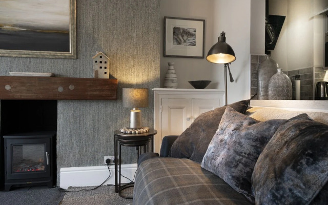 Harbour View - Flat 2
