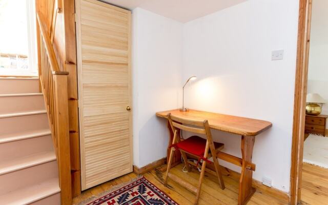 The Studio at The Coopers Arms - Sleeps 4