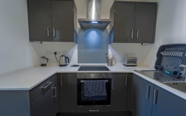 Captivating 1-bed Apartment, Merthyr Tydfil -