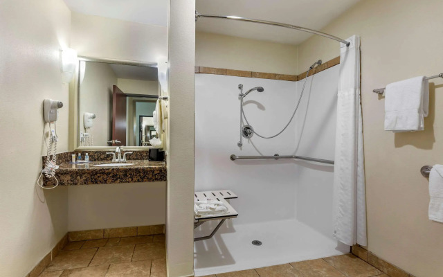 Comfort Suites West Dallas - Cockrell Hill