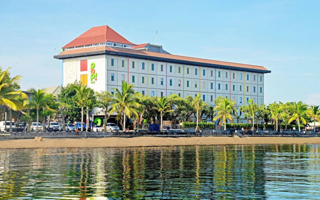 Singaraja Hotel