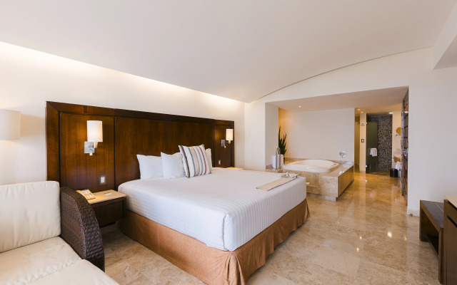 Azul Ixtapa Grand All Inclusive Suites & Spa