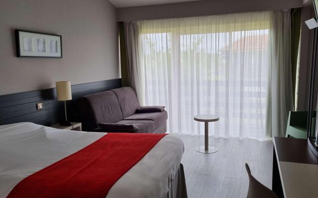 Kyriad Angoulême Nord Champniers - Hôtel & Résidence