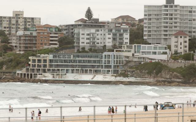 Ocean Front Building On Bondi Beach