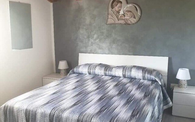 Saturn Flat In Villa Marisa With Swimming Pool