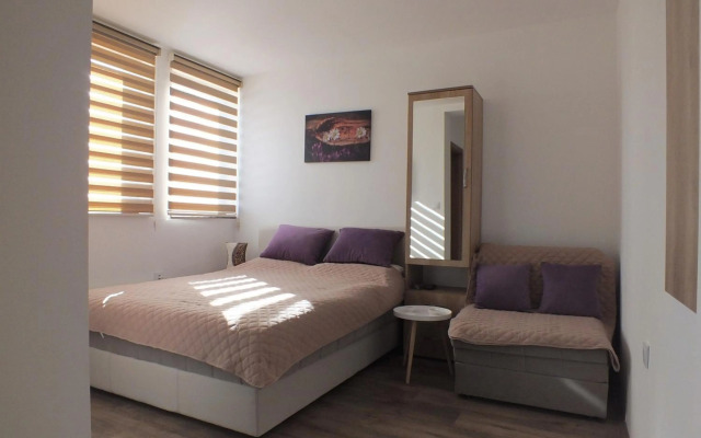 Suncani Breg - Studio 11