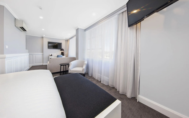 Canberra Rex Hotel and Serviced Apartments