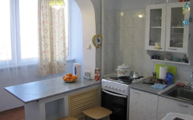 На Марцинкевича 90