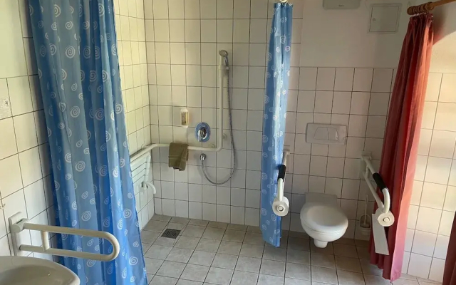 Gästehäuser St Marienthal