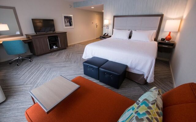 Hampton Inn and Suites By Hilton Fredericton