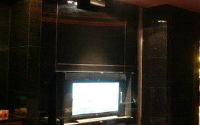 Yinlong Hotel