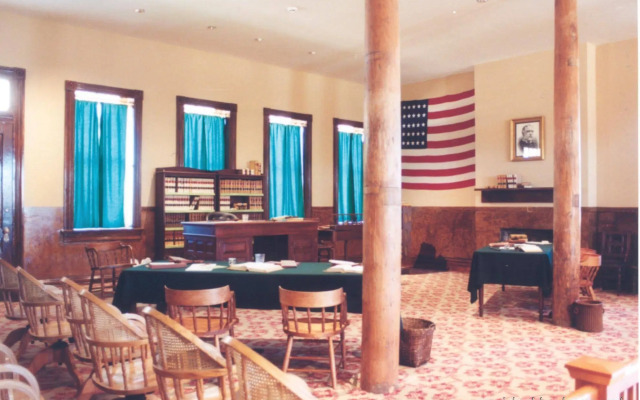 Holiday Inn Fort Smith-city Center