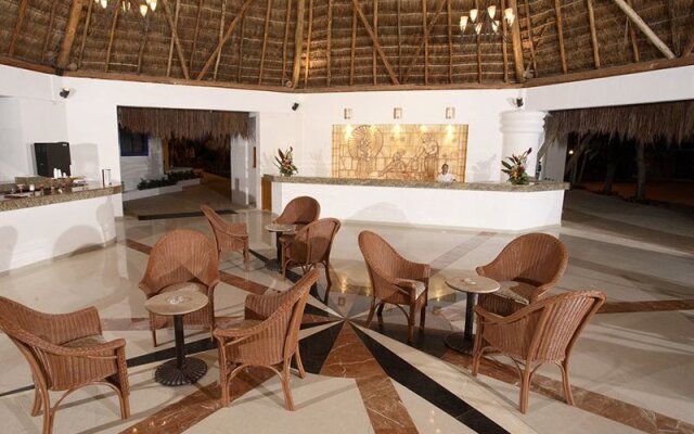 卡曼海滩酒店及海滩俱乐部 - 全包(Real Playa del Carmen Hotel & Beach Club - All Inclusive)