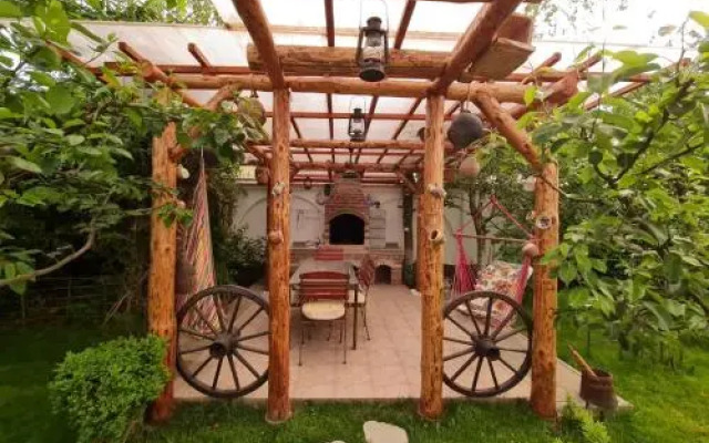 Casa Aryan