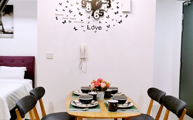 10Pax Designer Suite - Georgetown Penang