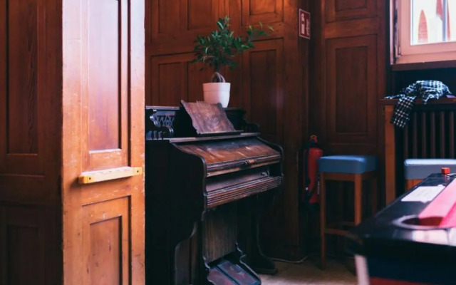 Three Little Pigs Hostel Berlin
