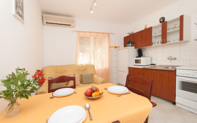 Apartments Ada