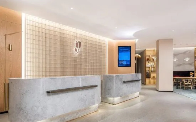 Country Inn & Suites by Radisson, Nanchang Tengwangge Wanshougong Subway Station Store – Guest Rooms – Nanchang